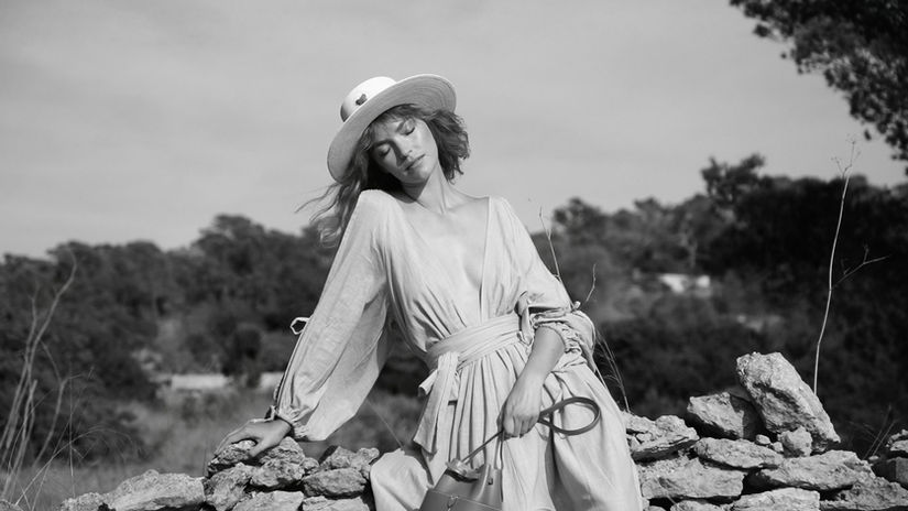 Anya Hindmarch x Arizona Muse
